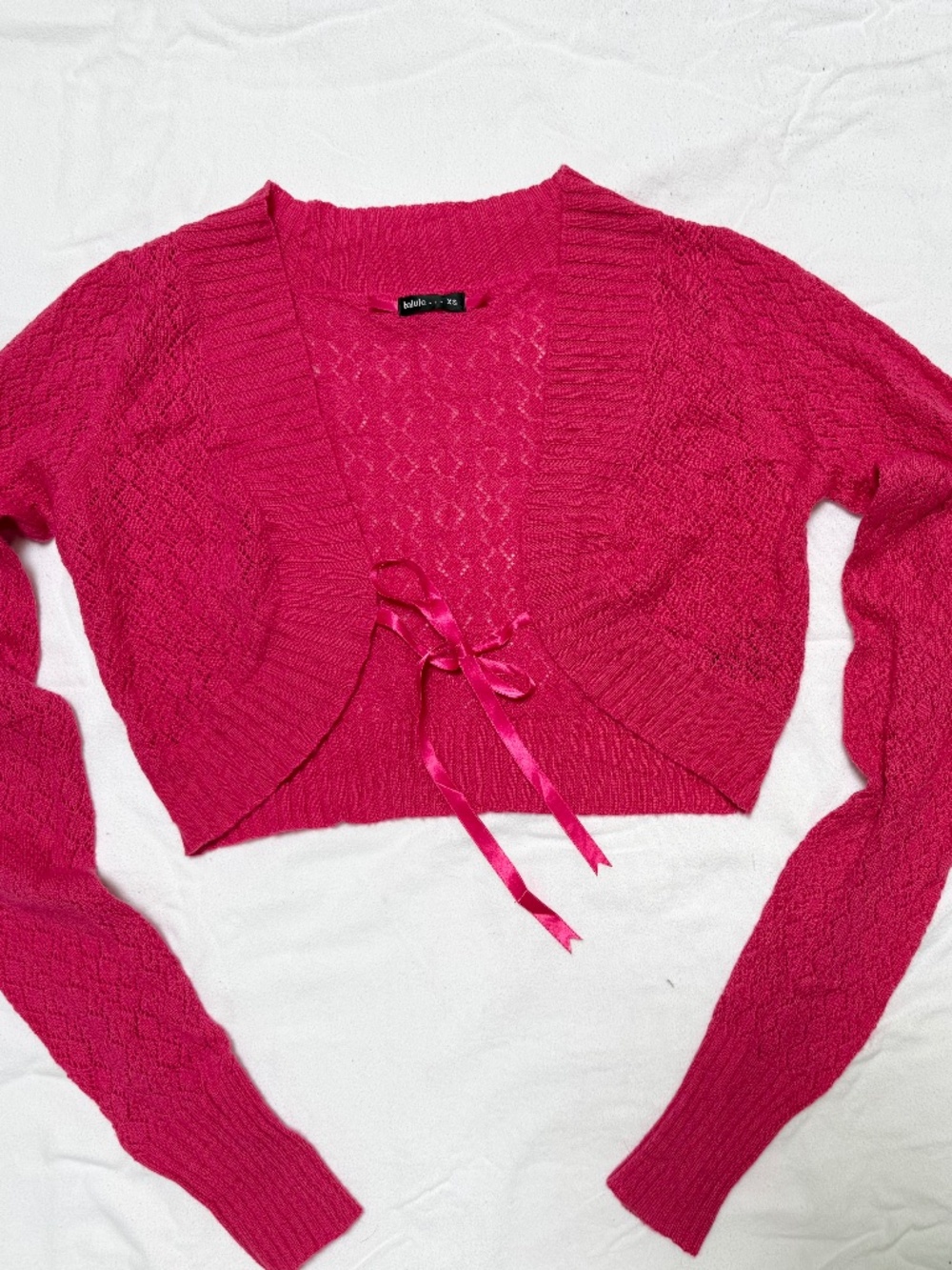 VINTAGE y2k Talula Aritzia hot pink pointelle shrug cardigan XS lambswool